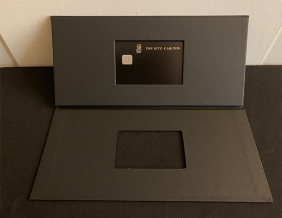 custom credit card packaging