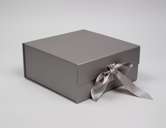 custom magnetic closure boxes
