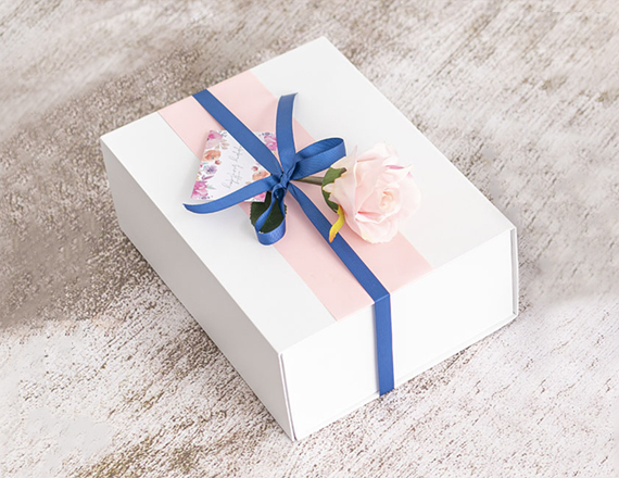 customized rigid gift box