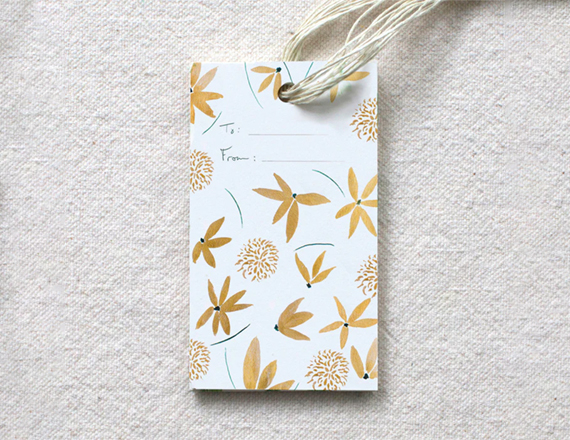 paper gift tags